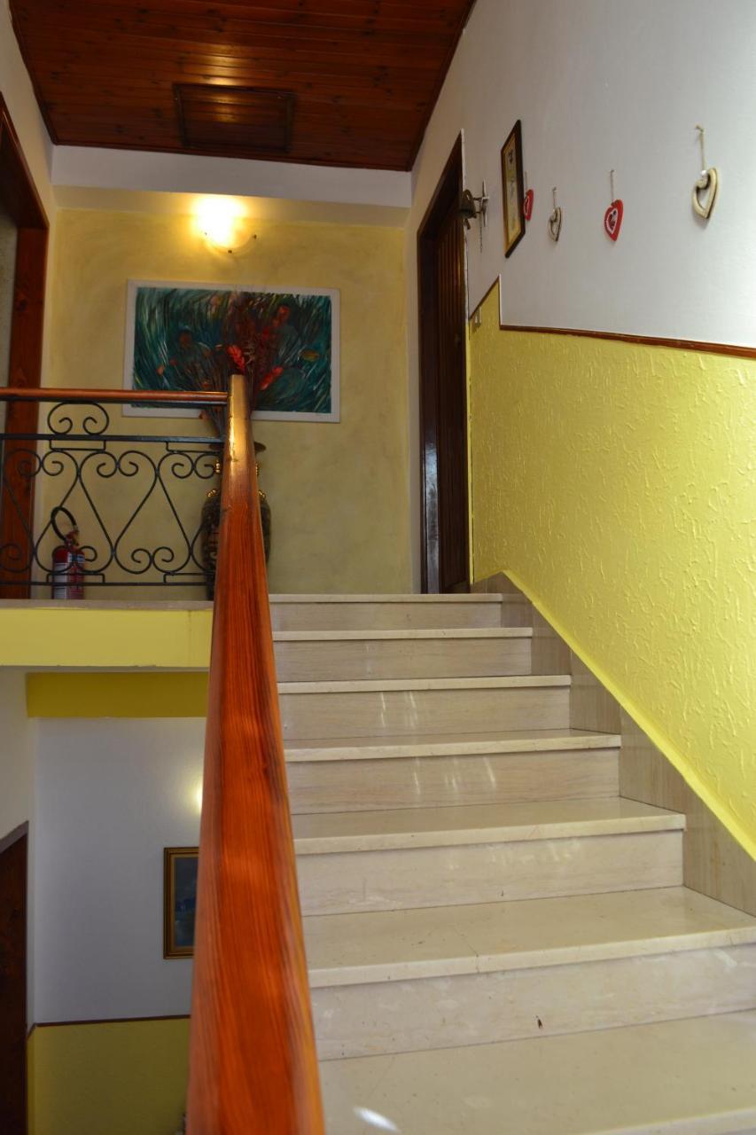 Sa Marina Bed & Breakfast La Caletta Bagian luar foto